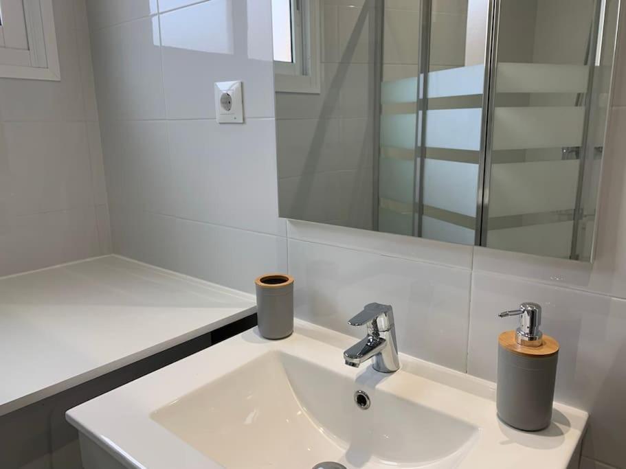 Apartamento Con Encanto Y Piscina Fuengirola Bagian luar foto
