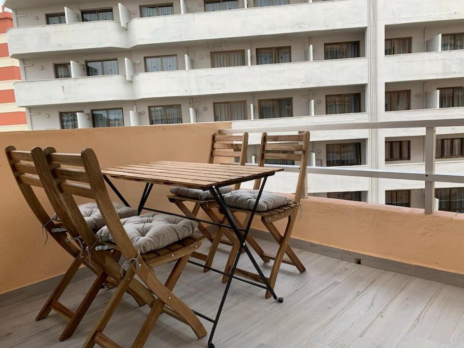 Apartamento Con Encanto Y Piscina Fuengirola Bagian luar foto