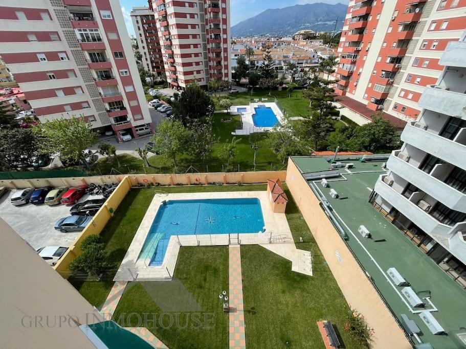 Apartamento Con Encanto Y Piscina Fuengirola Bagian luar foto